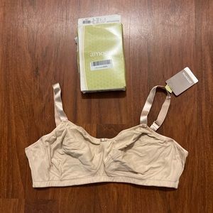 Amoena beige wireless bra Ruth 46B